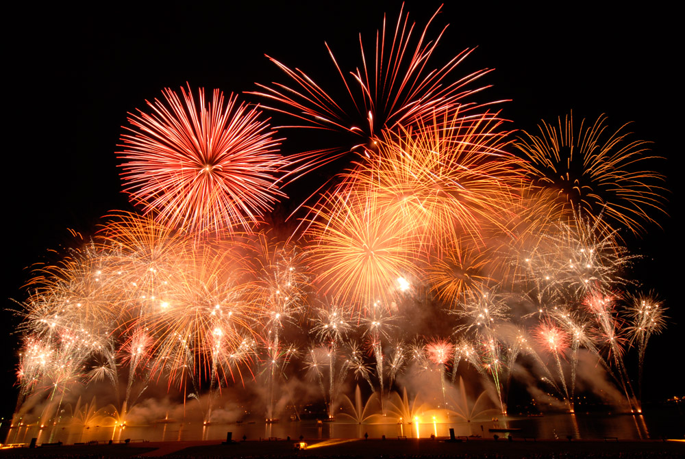 World Fireworks Championship display illuminating the night sky